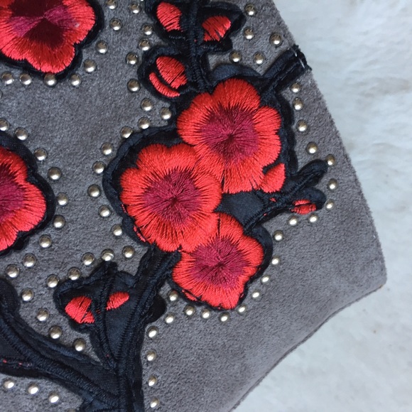 ❌SOLD❌Jeffrey Campbell Floral Embroidered Boots - Picture 4 of 7